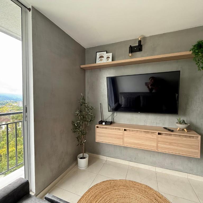 Acogedor Refugio Céntrico con Parking Privado - Apartamento de 2 dormitorios - 3