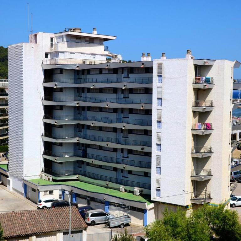 Apartment in Spain by the Sandy Beach - Two-Bedroom Apartment - 20