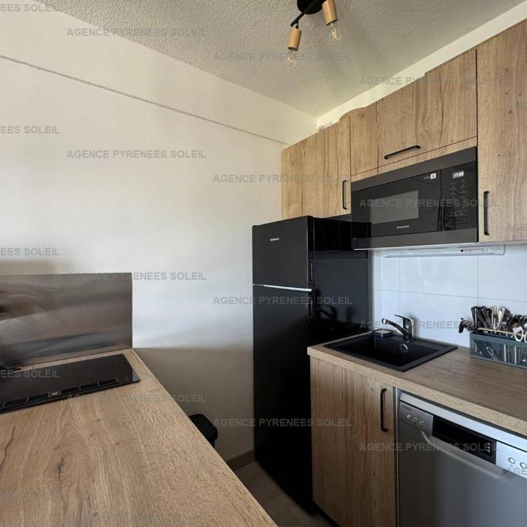 Location cosy avec Wi-Fi et parking couvert aux Angles - FR-1-295-208 - Appartamento - 5