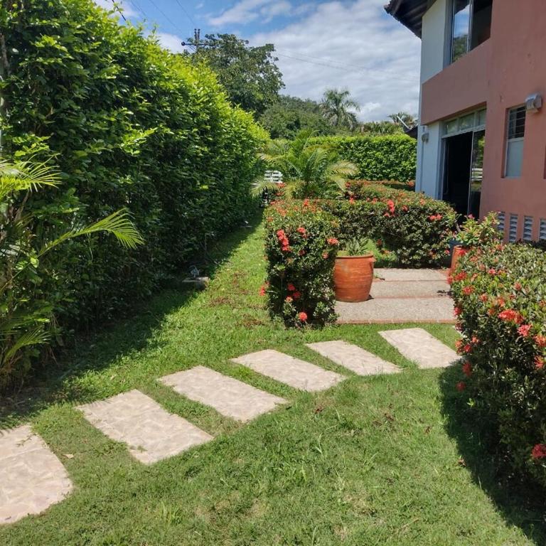 Comodidad y descanso en La Colina Girardot y Nilo - Casa de 5 dormitorios - 25