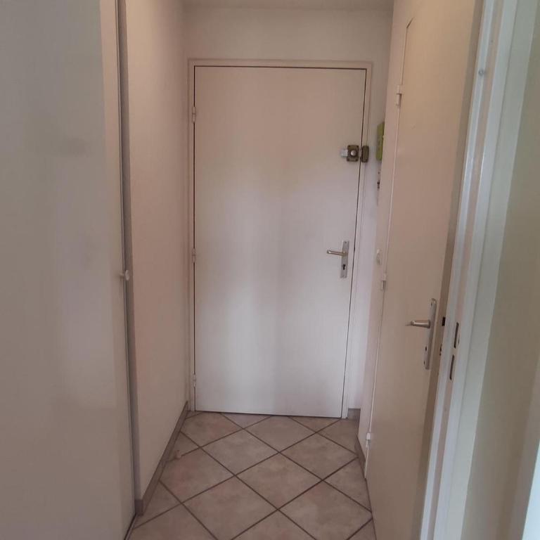 Bel appartement 2 pièces proche mer avec parking - FR-1-712-93 - Appartamento - 8