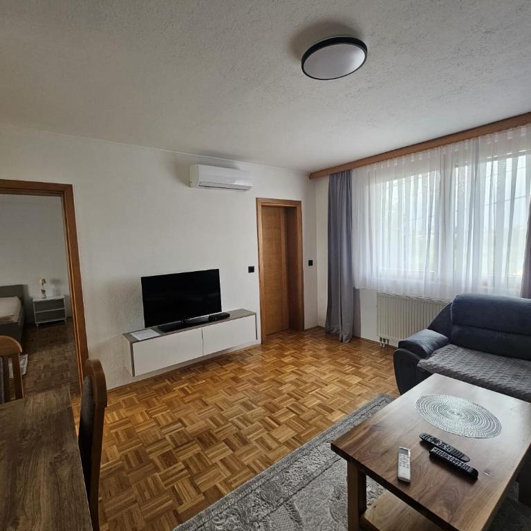 Apartman Behar - Two-Bedroom Apartment - 9
