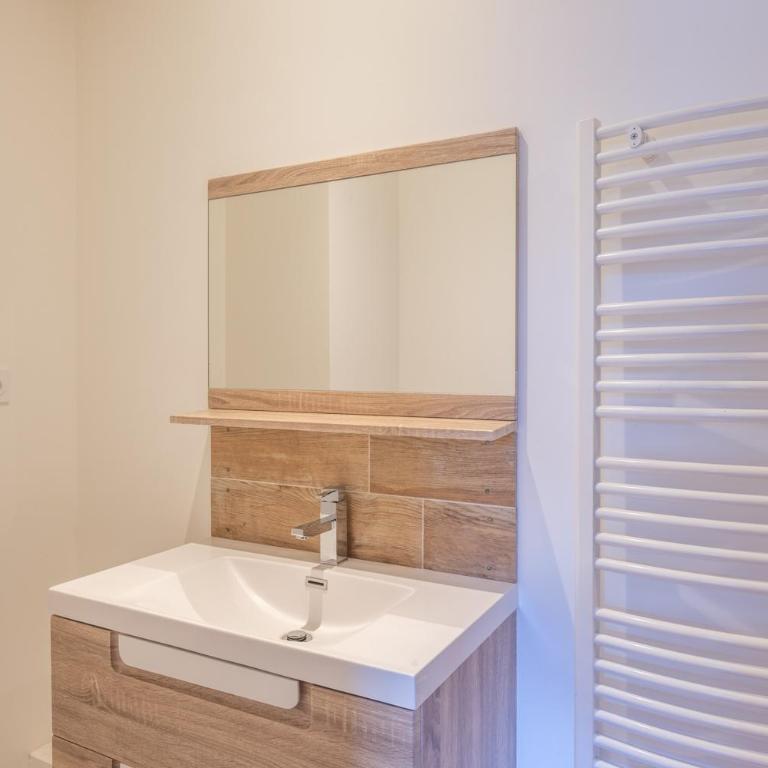 Alpe One 1850 M - 8P-50 m d'une piste et centre - Sea and Mountain Pleasure - Appartement 3 Chambres - 39