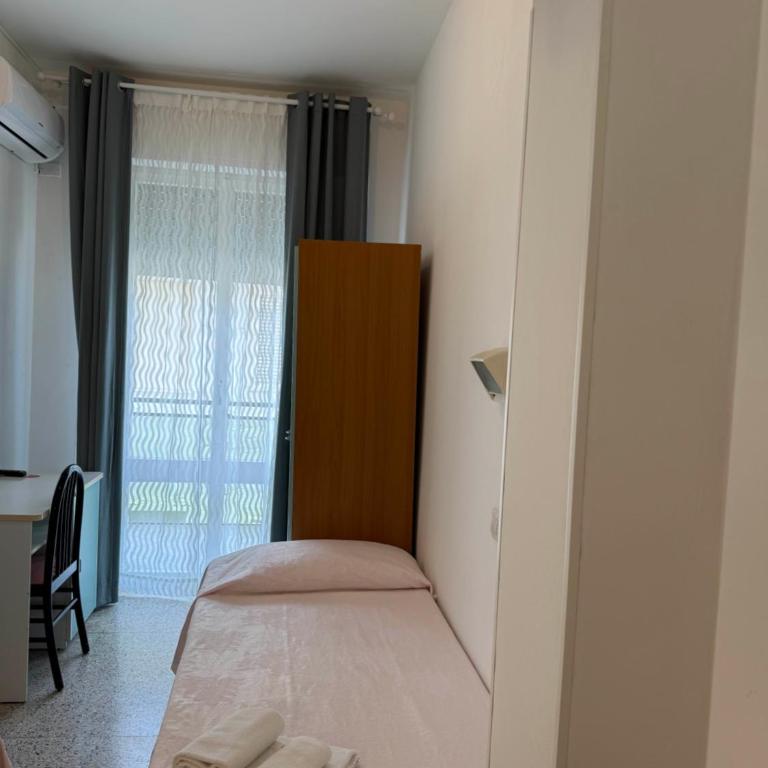 Hotel Gin sul mare - Camera Singola Economy - 2