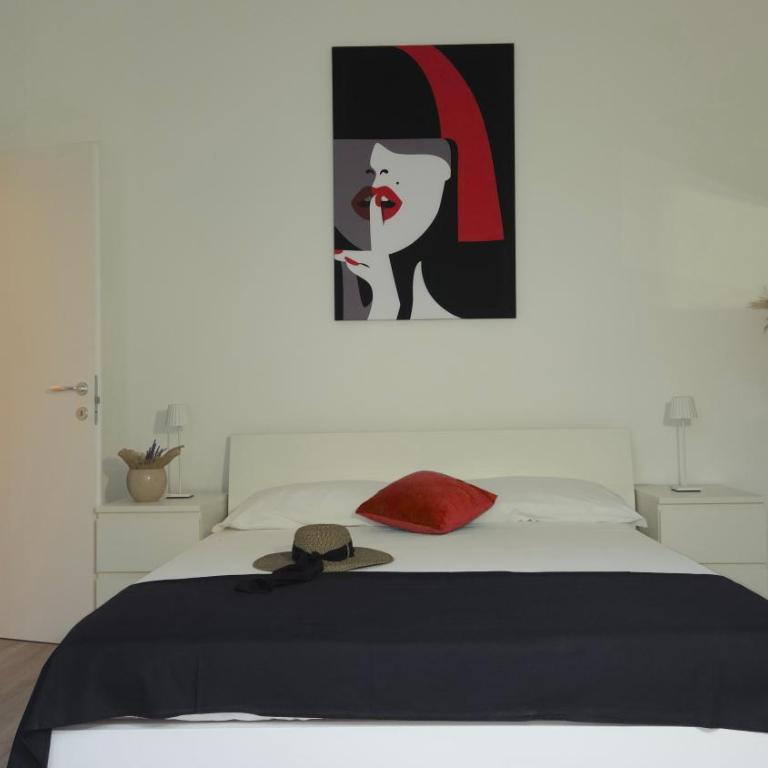 GIGI HOUSE - appartamento PIAZZA MAZZINI - 200m dal mare CON POSTO SPIAGGIA - Appartamento con 2 Camere da Letto - 17