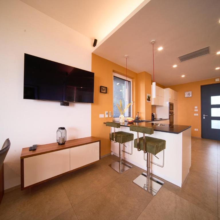 Vela Blu Apartments - Deluxe Family Room - 31