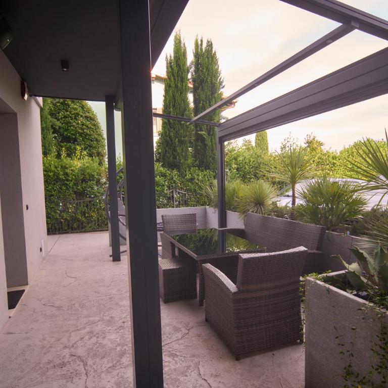 Vela Blu Apartments - Deluxe Family Room - 42