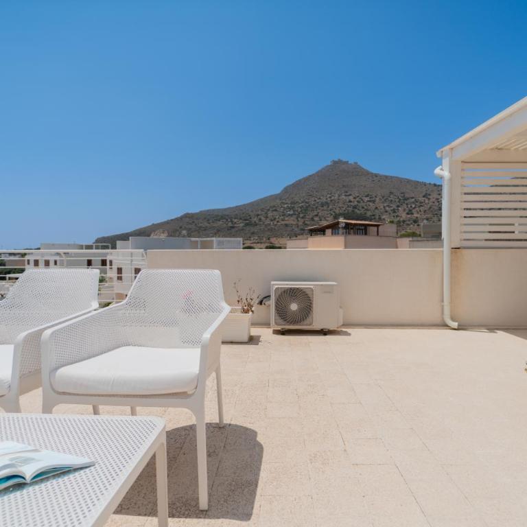 Home BellaVista - Sea View Terrace Steps to Beach - Appartamento con 1 Camera da Letto, Vista Mare e Terrazza - 22