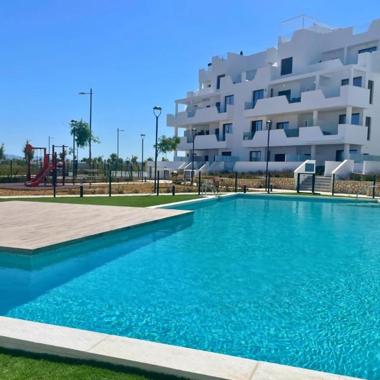 Casa Emerald 2 by Rental Hero - Apartamento de 2 dormitorios con vistas a la piscina - 9