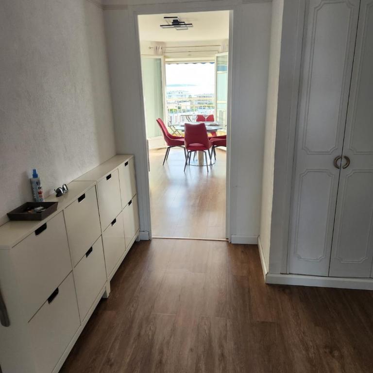 Élégance et mer à Juan-les-Pins - Appartement 2 Chambres - Vue sur Mer - 14