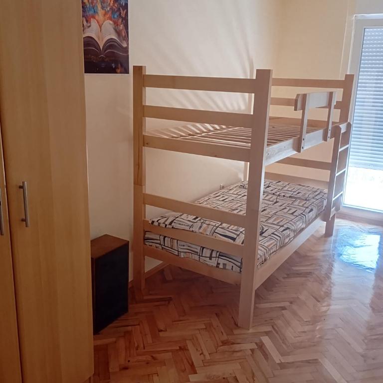 Relax Hostel Bar - Krevet za Jednu Osobu u Spavaonici - 1