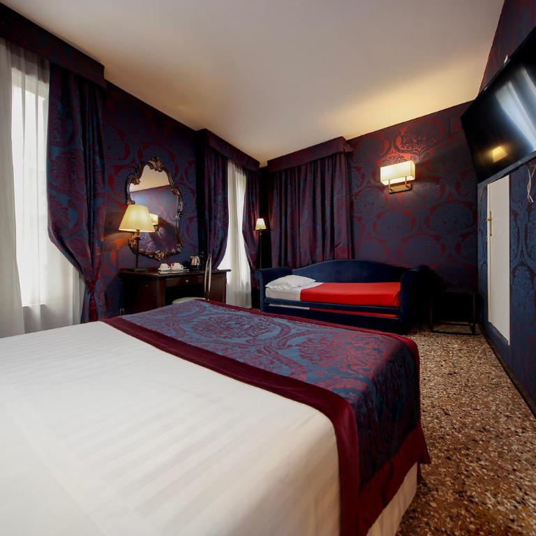 Locanda Antica Venezia - Camera Familiare - 3