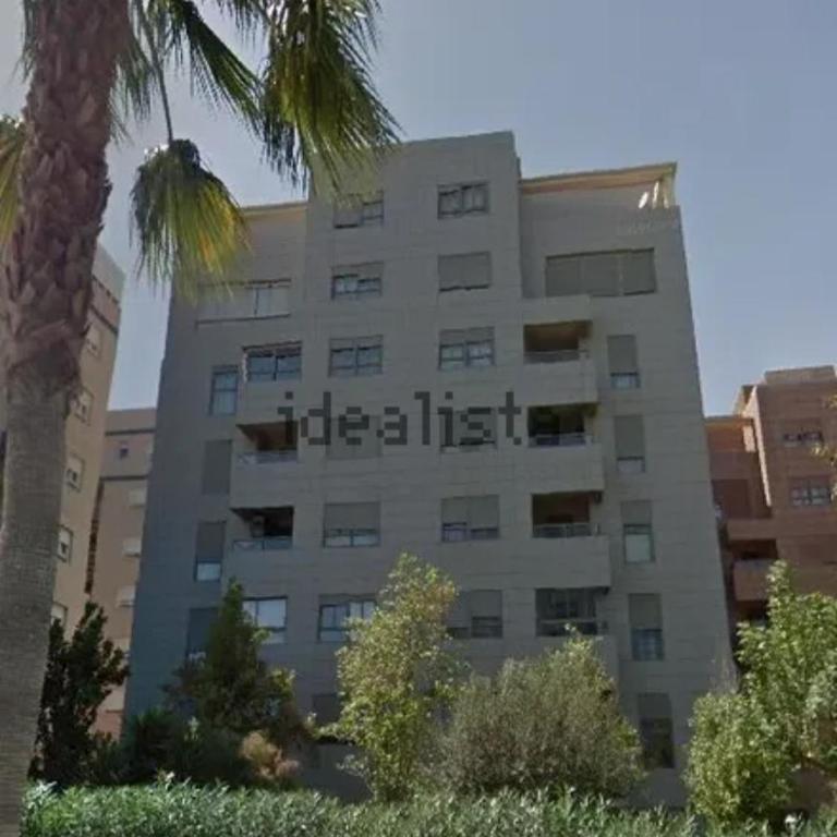 Piso alquiler almeria - Apartamento de 3 dormitorios - 4