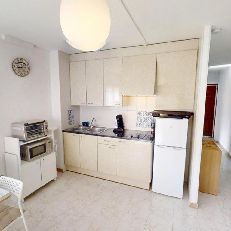 Nice 1-5 con parking privado - Apartamento de 1 dormitorio - 4