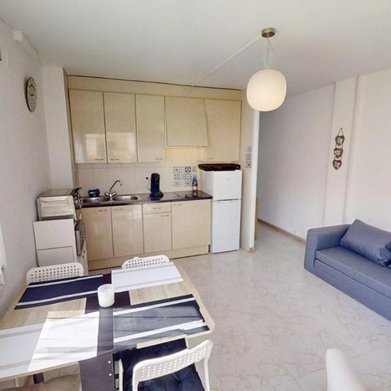 Nice 1-5 con parking privado - Apartamento de 1 dormitorio - 11