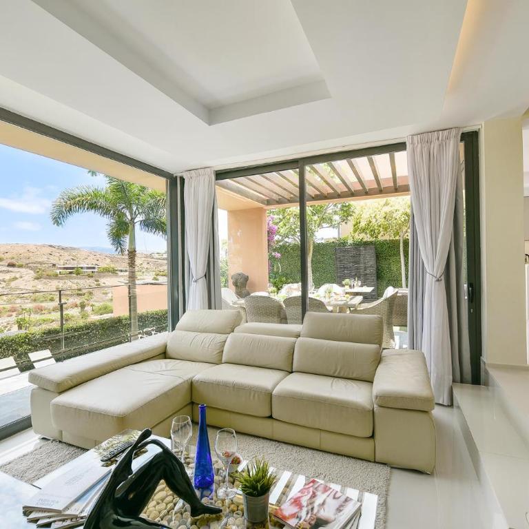 Los Lagos 31 by VillaGranCanaria - Three-Bedroom Villa - 8