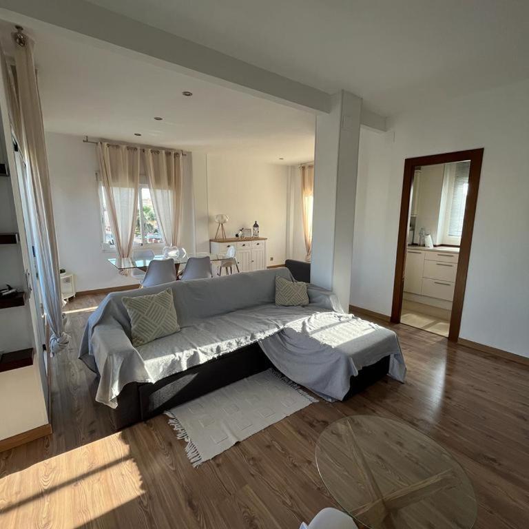 La playa a 2 minutos y 14 segundos a pie - Apartamento de 1 dormitorio - 3