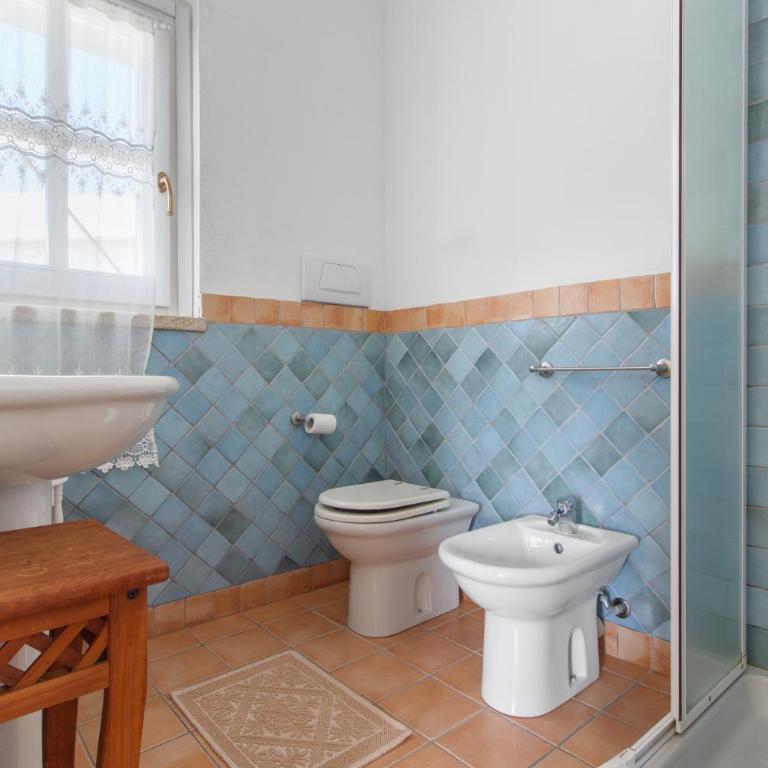 Villa Teresa - Four-Bedroom House - 24