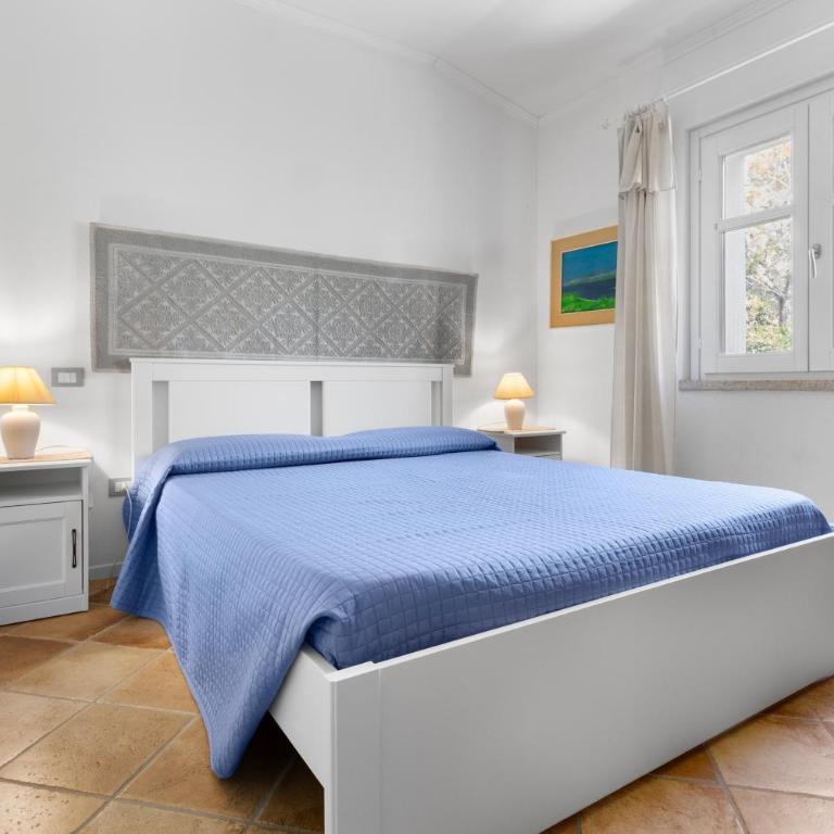 Villa Teresa - Four-Bedroom House - 25