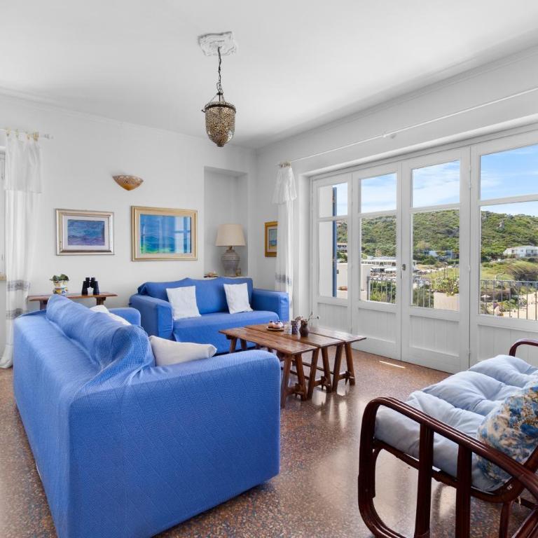 Villa Teresa - Four-Bedroom House - 12