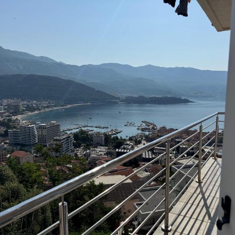 Panorama view Budva apartment - Apartman sa 1 Spavaćom Sobom - 14