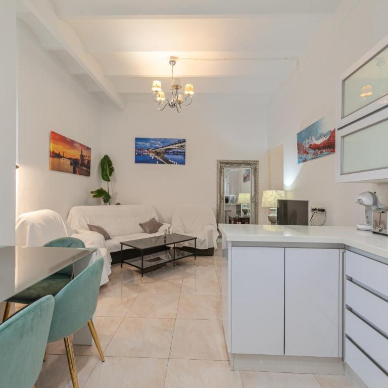 Feel The City - Old Town - Apartamento de 2 dormitorios - 14