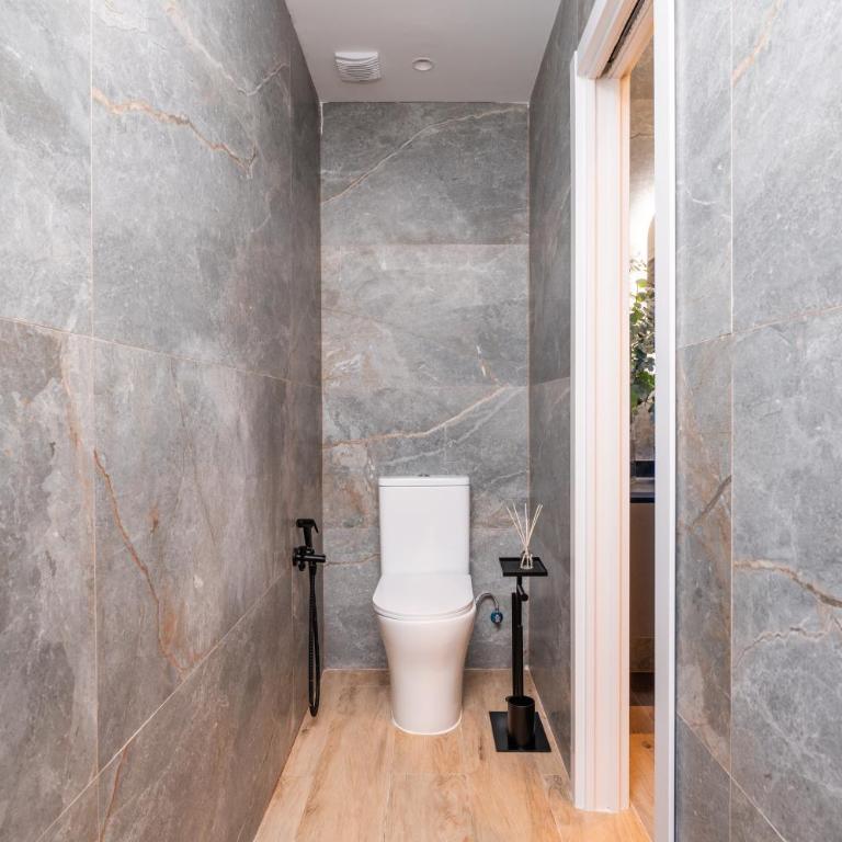 Bernabéu Central Studio - One-Bedroom Apartment - 5
