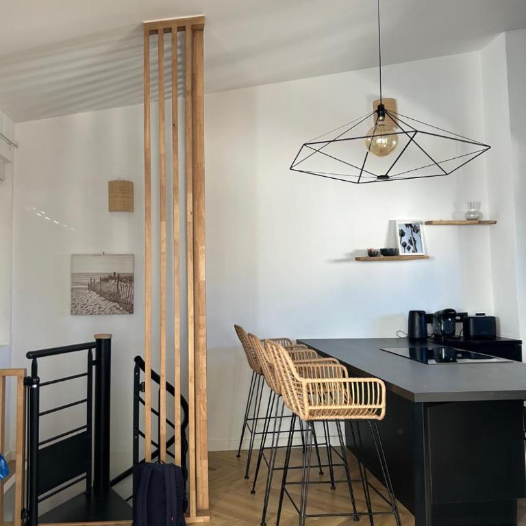 Duplex Lumineux- Vue Canal- Centreville- 5personnes - Appartement 2 Chambres - 8