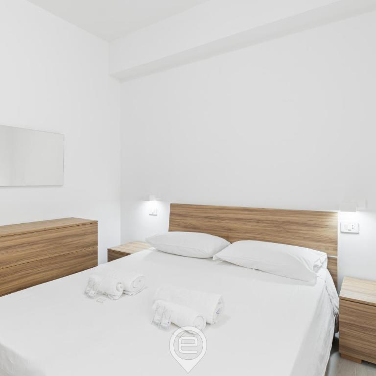 Rockefeller Apartment 2 - Appartamento con 2 Camere da Letto e Balcone - 12