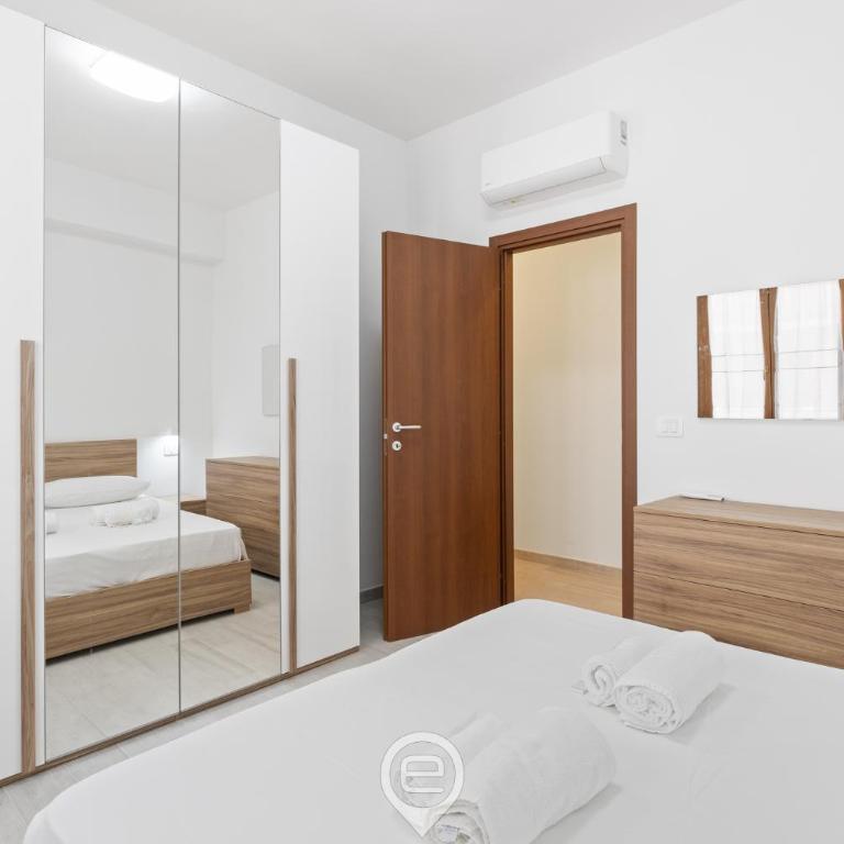 Rockefeller Apartment 2 - Appartamento con 2 Camere da Letto e Balcone - 13
