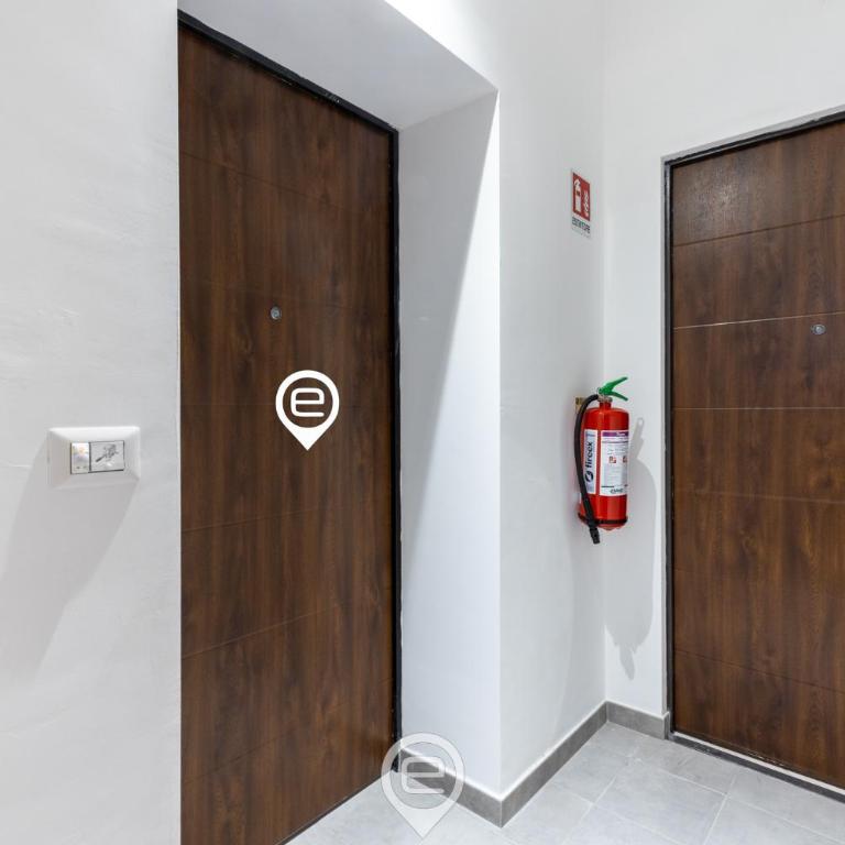 Rockefeller Apartment 2 - Appartamento con 2 Camere da Letto e Balcone - 30