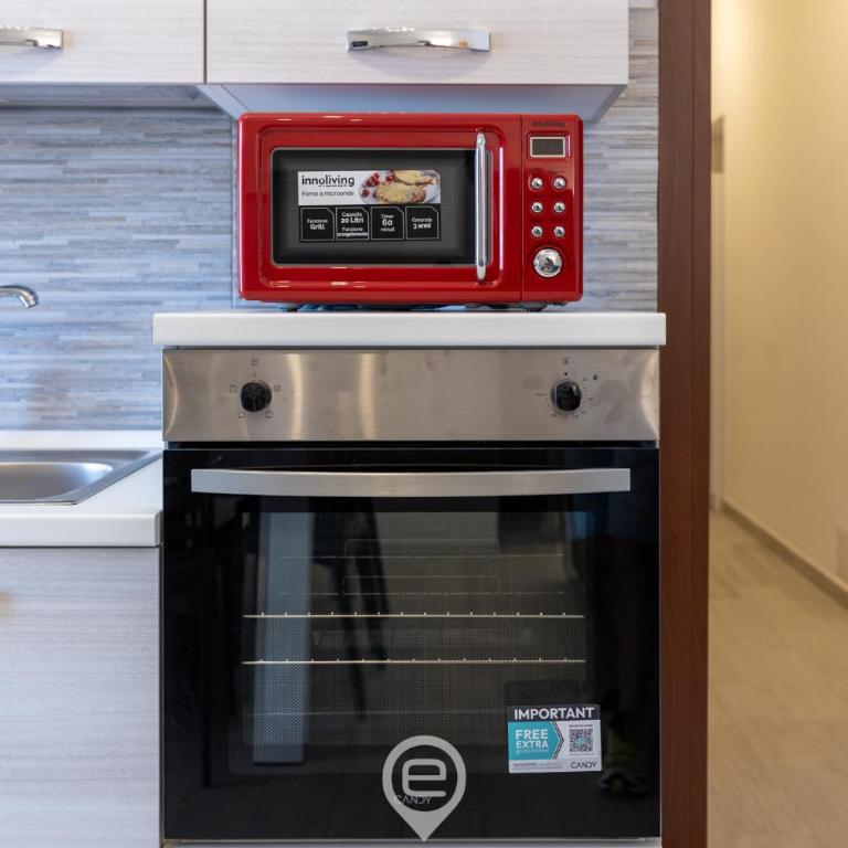 Rockefeller Apartment 2 - Appartamento con 2 Camere da Letto e Balcone - 11