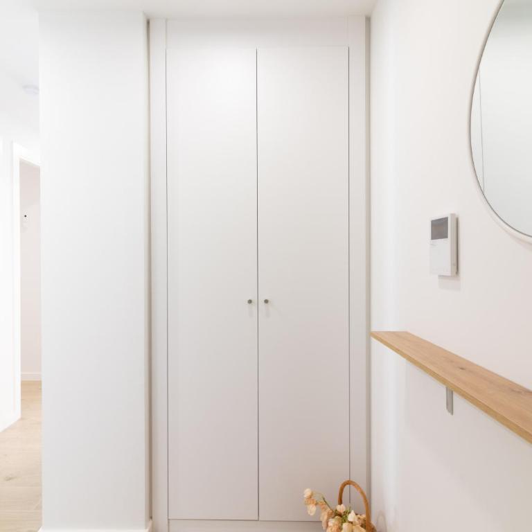 Global Vacacional, Apartamento con piscina en Puerto de Sagunto - Three-Bedroom Deluxe Apartment - 2