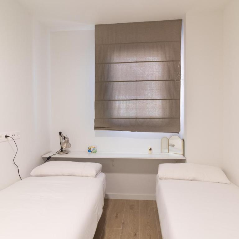 Global Vacacional, Apartamento con piscina en Puerto de Sagunto - Three-Bedroom Deluxe Apartment - 27
