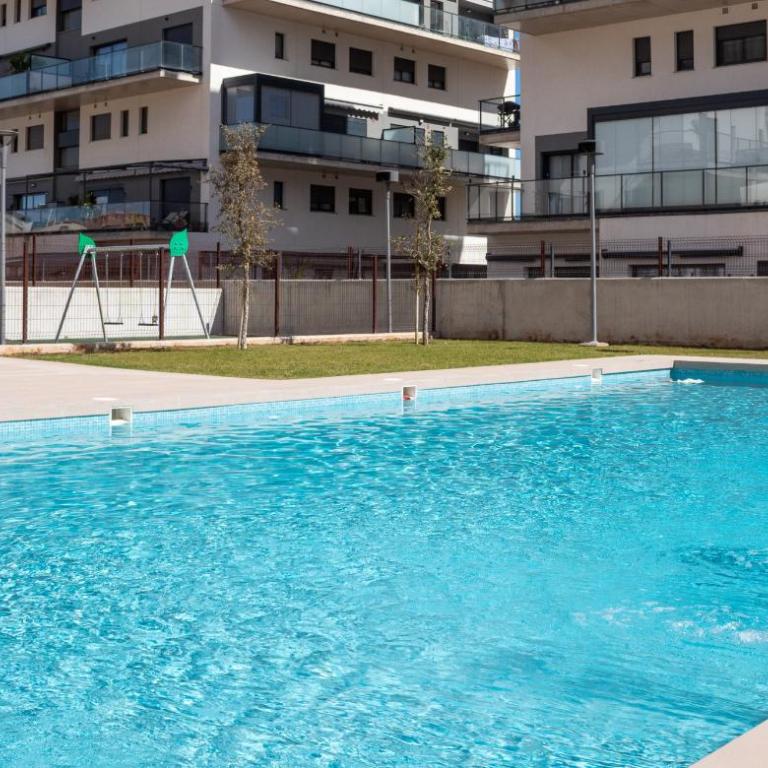 Global Vacacional, Apartamento con piscina en Puerto de Sagunto - Three-Bedroom Deluxe Apartment - 40