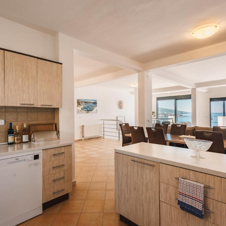 Orange Villa - 7 Bedrooms - 5 Star Location - Views - Pool - Villa - 37