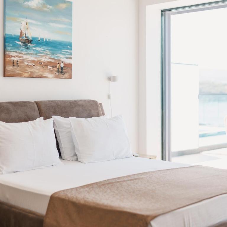 Orange Villa - 7 Bedrooms - 5 Star Location - Views - Pool - Villa - 78