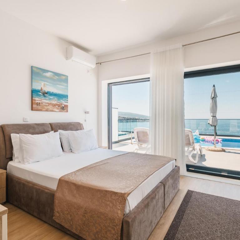 Orange Villa - 7 Bedrooms - 5 Star Location - Views - Pool - Villa - 80