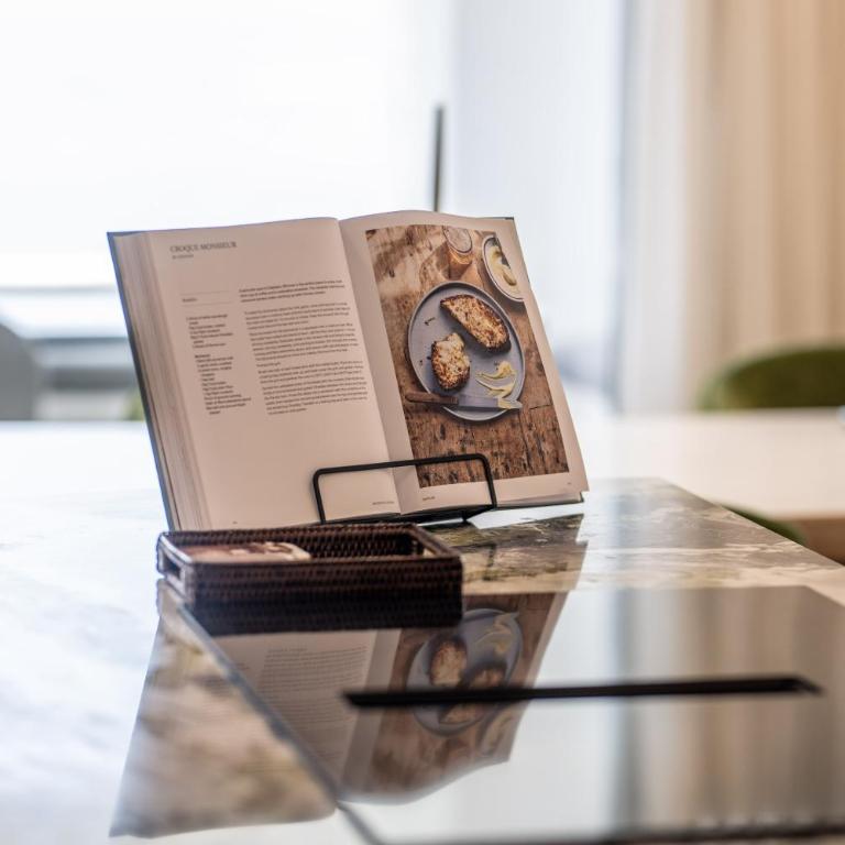 Orquidea 21 A Luxurious Duplex in Persian Gardens Puente Romano - Apartamento - 10