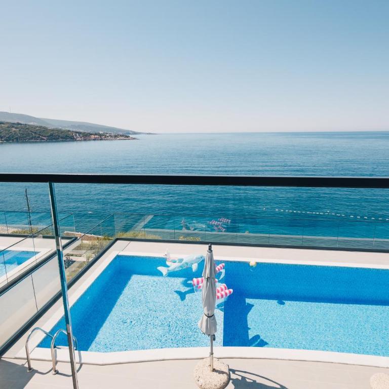 Orange Villa - 7 Bedrooms - 5 Star Location - Views - Pool - Villa - 62