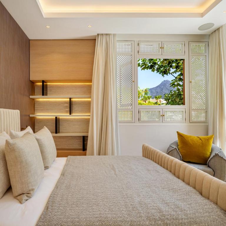 Orquidea 21 A Luxurious Duplex in Persian Gardens Puente Romano - Apartamento - 42