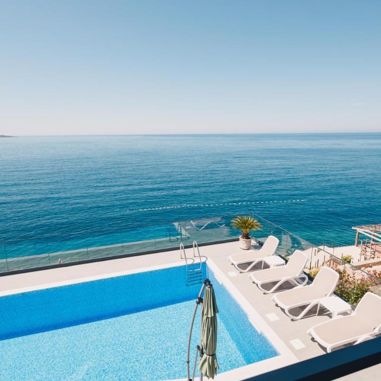 Orange Villa - 7 Bedrooms - 5 Star Location - Views - Pool - Villa - 71