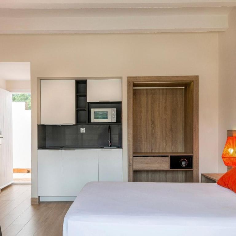 Medplaya Aparthotel Sant Eloi - Estudio - 3