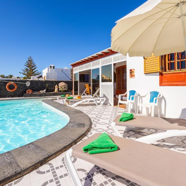 Villa Palmira - Villa with Private Pool - 4