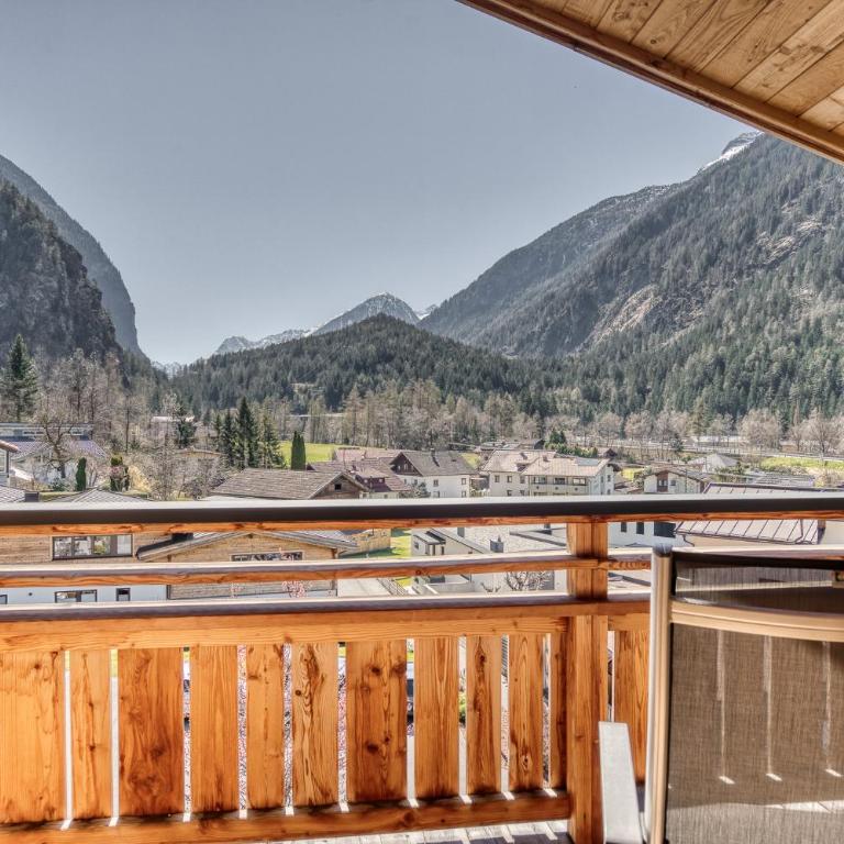 Hotel habicher hof - Your 4-Star Superior Wellness Hideaway - One-Bedroom Suite - 1