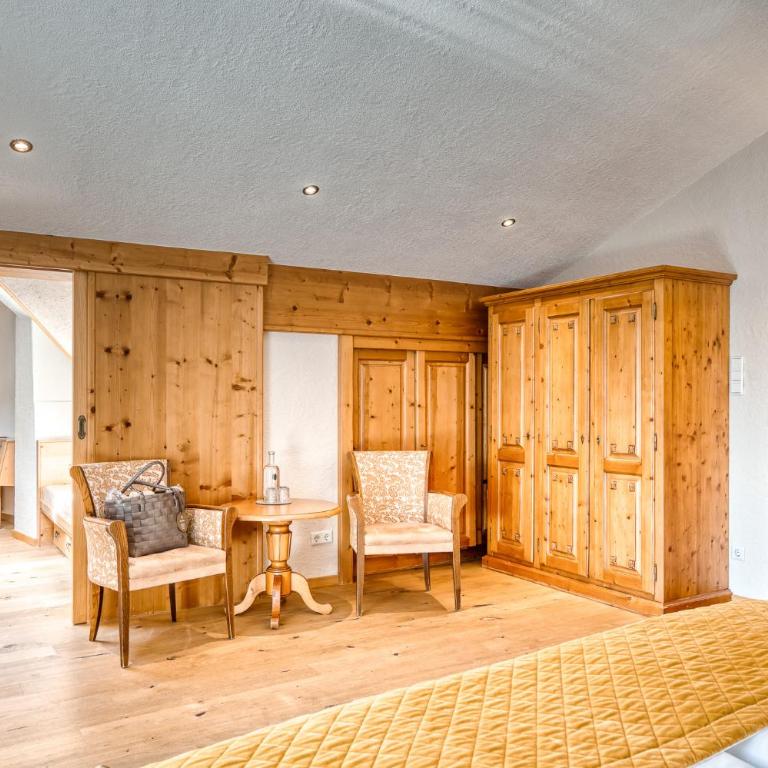 Hotel habicher hof - Your 4-Star Superior Wellness Hideaway - One-Bedroom Suite - 2