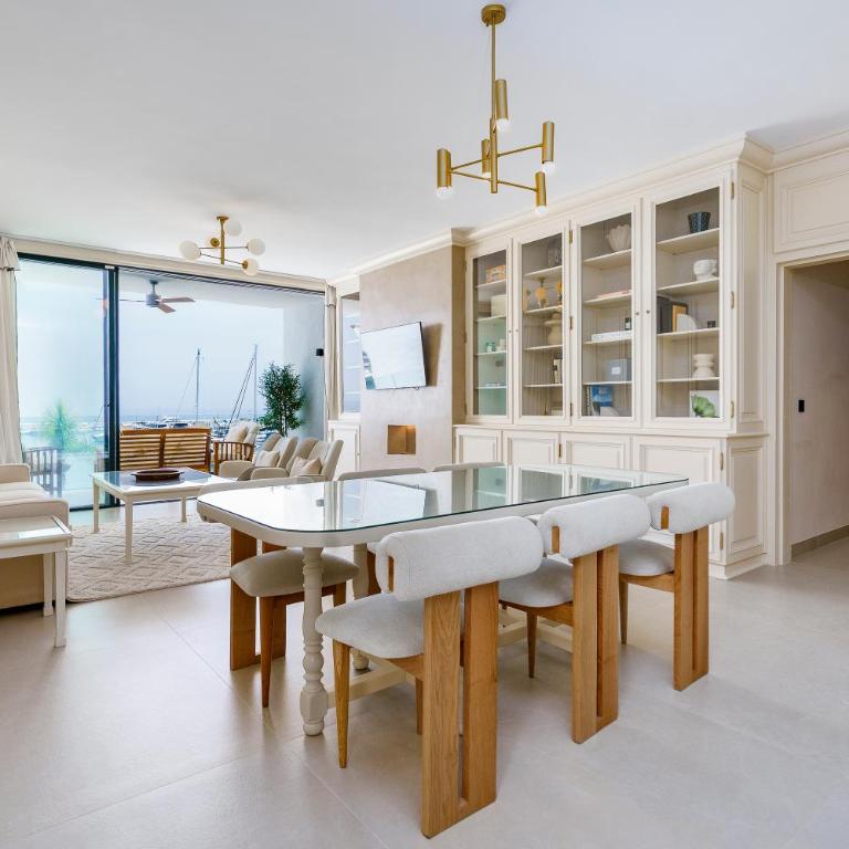 241 Puerto Banus Marbella Front Line - Two-Bedroom Apartment - 3