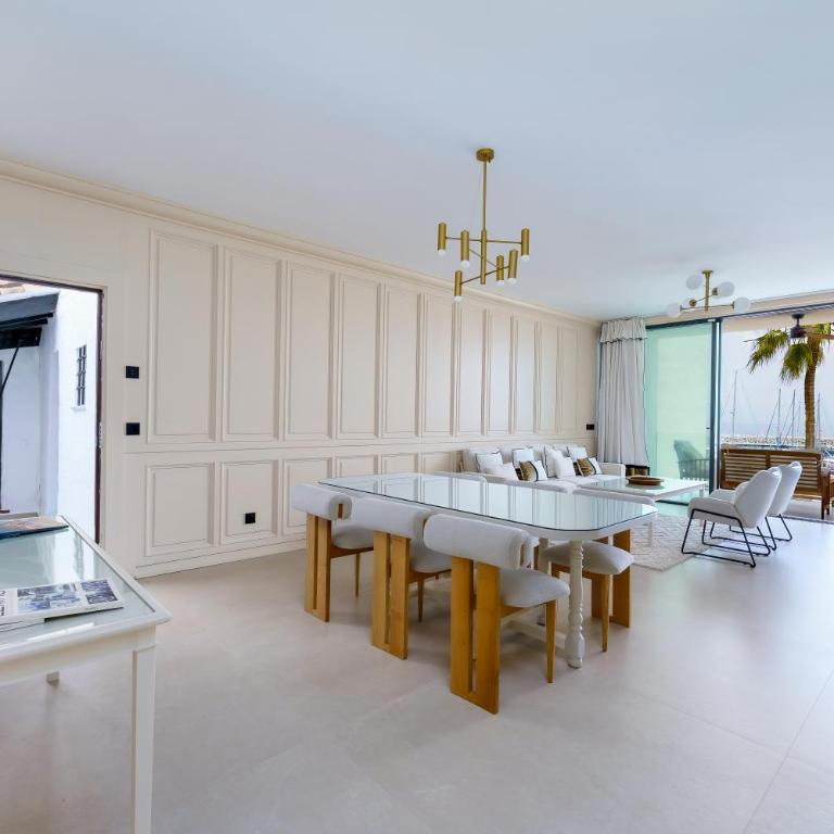 241 Puerto Banus Marbella Front Line - Two-Bedroom Apartment - 4