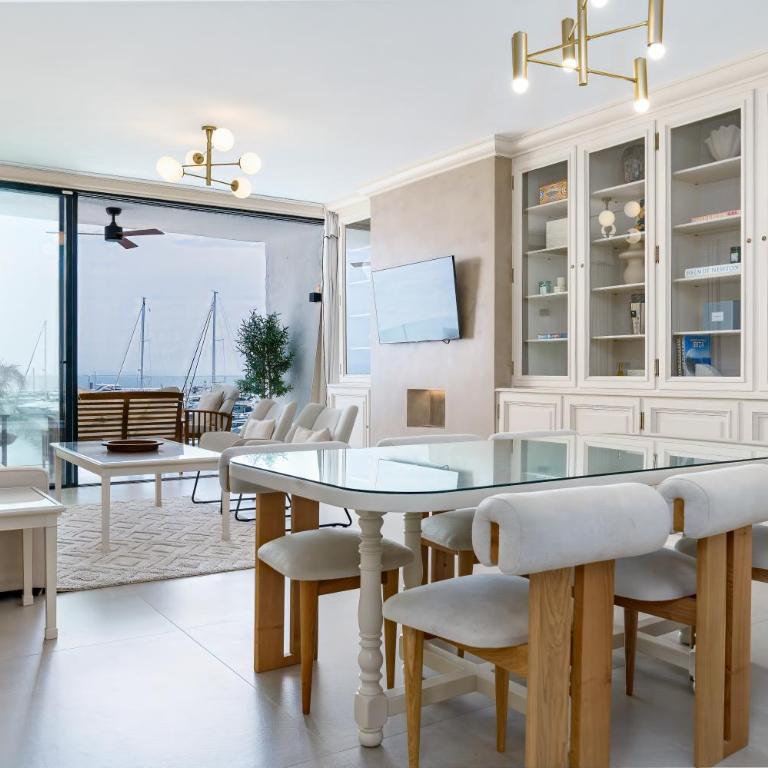 241 Puerto Banus Marbella Front Line - Two-Bedroom Apartment - 5