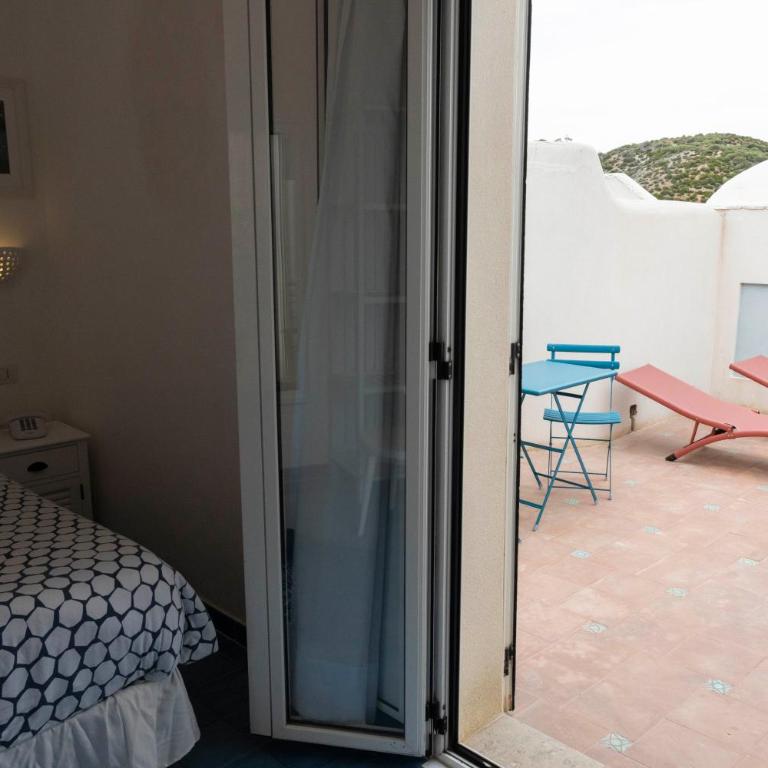Hotel Chiaia Di Luna - 2 Camere Comunicanti (2 Adulti + 2 Bambini) - 6